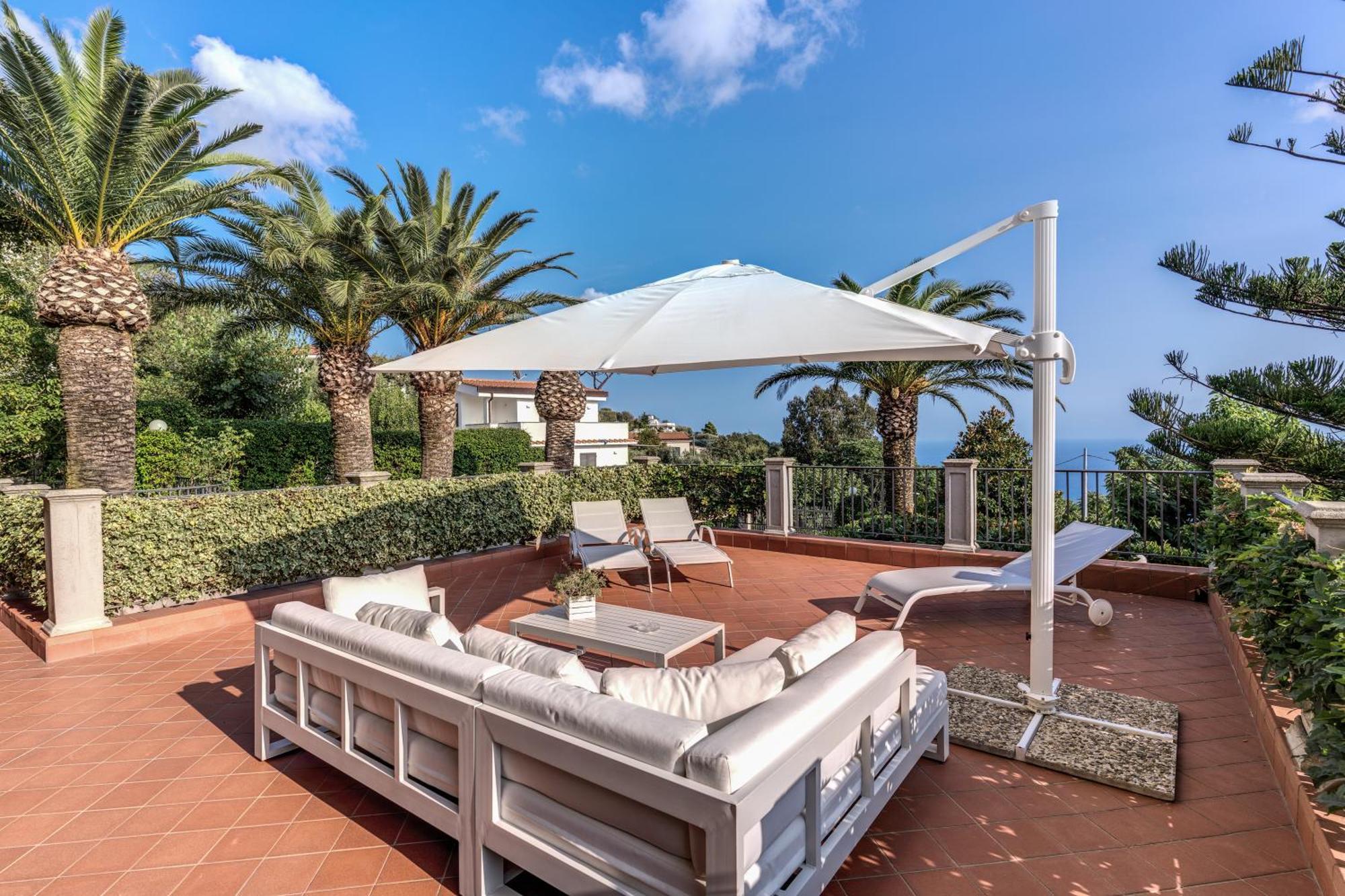 Villa Solatia Маса Лубрензе Екстериор снимка