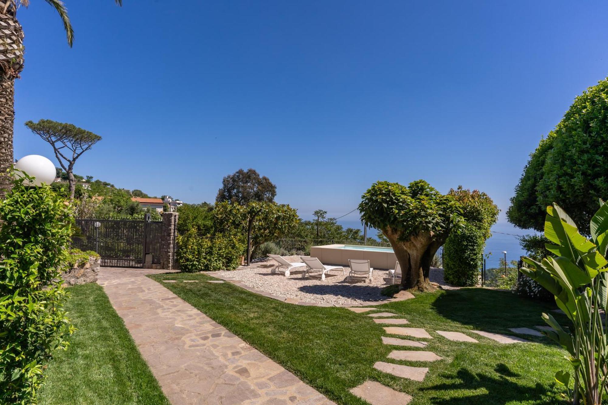 Villa Solatia Маса Лубрензе Екстериор снимка